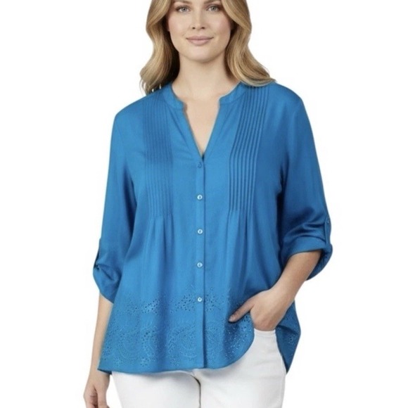 Soft Surroundings Tops - Soft Surroundings Tunic Top Size XL Turquoise Eyelet Trim Button Up Shirt